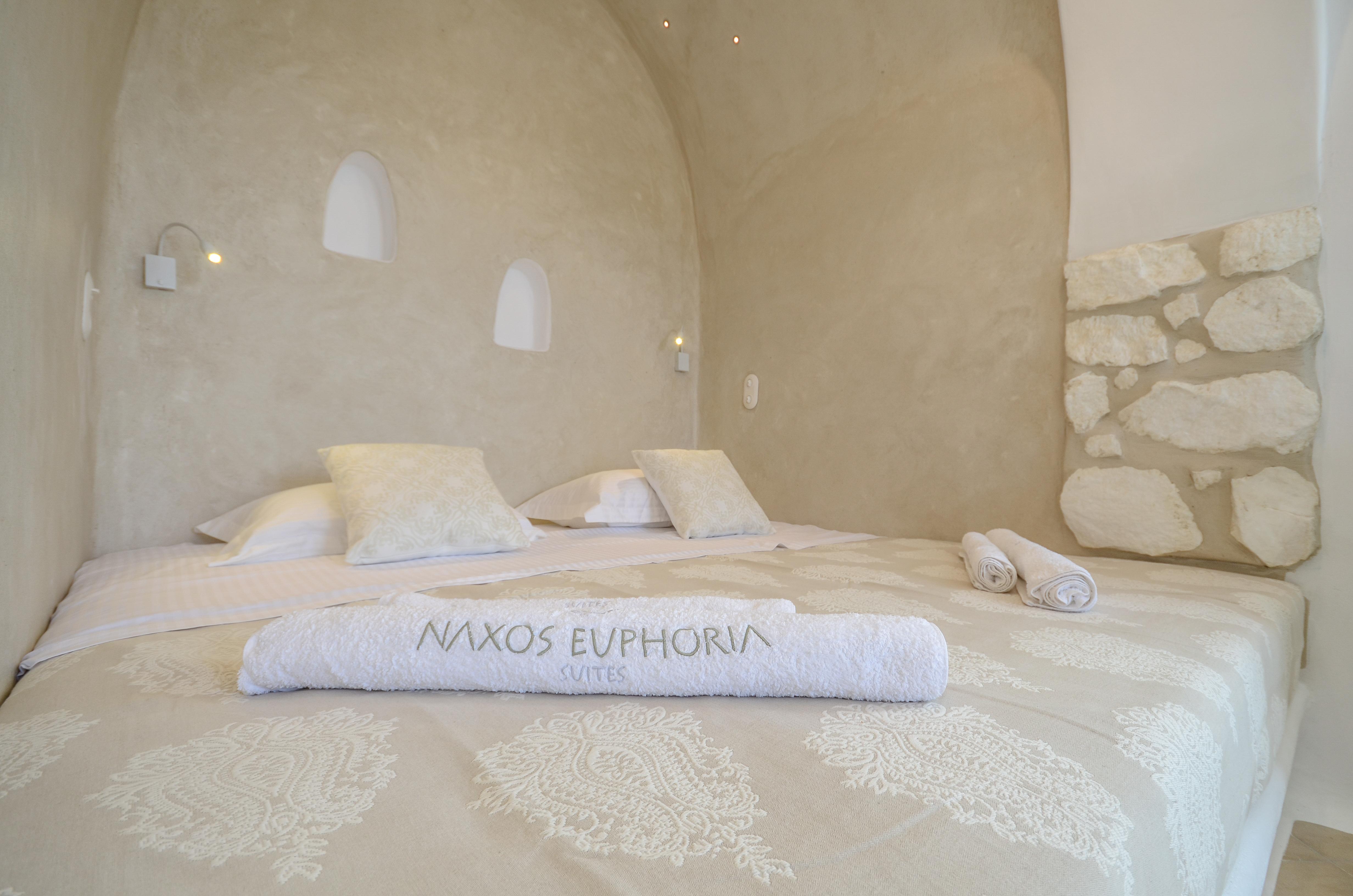 Naxos Euphoria Suites Стелида Экстерьер фото