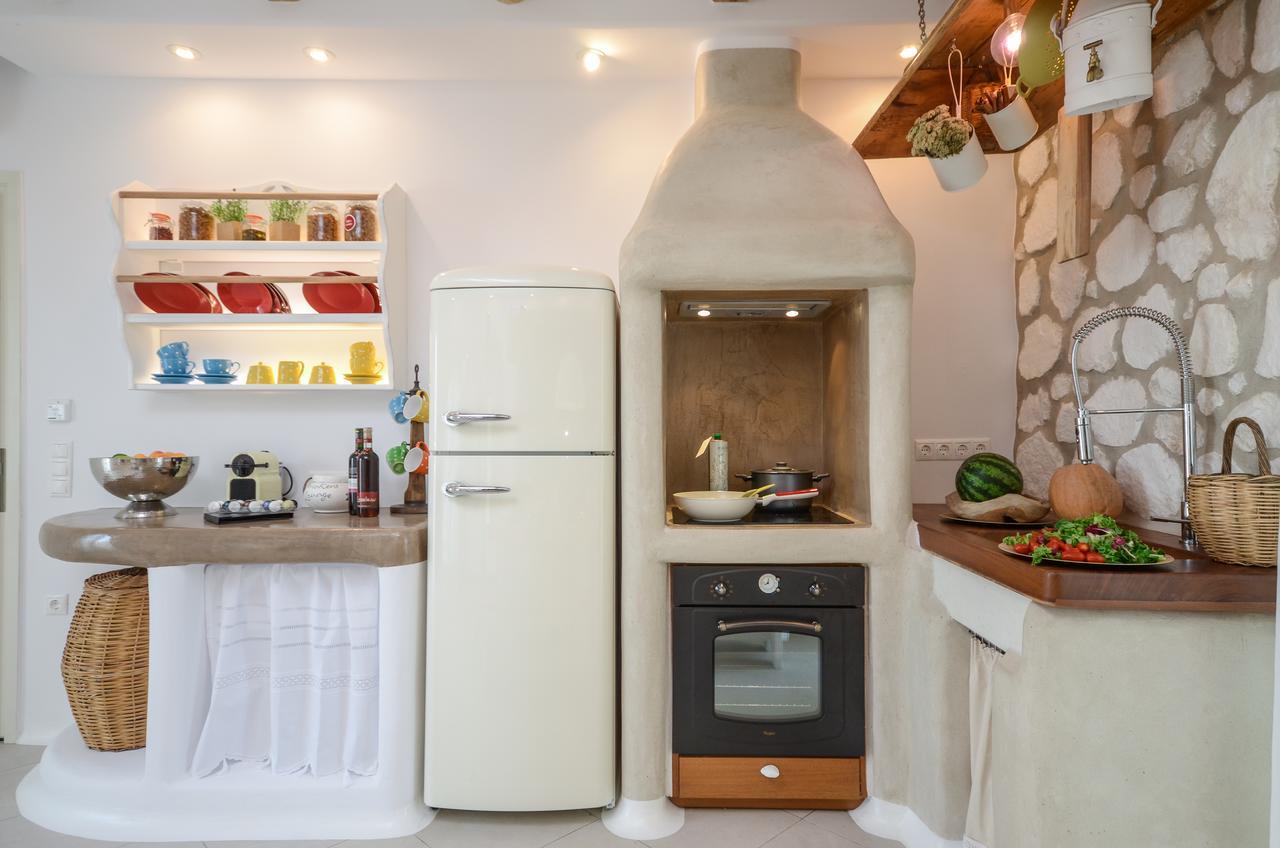 Naxos Euphoria Suites Стелида Экстерьер фото